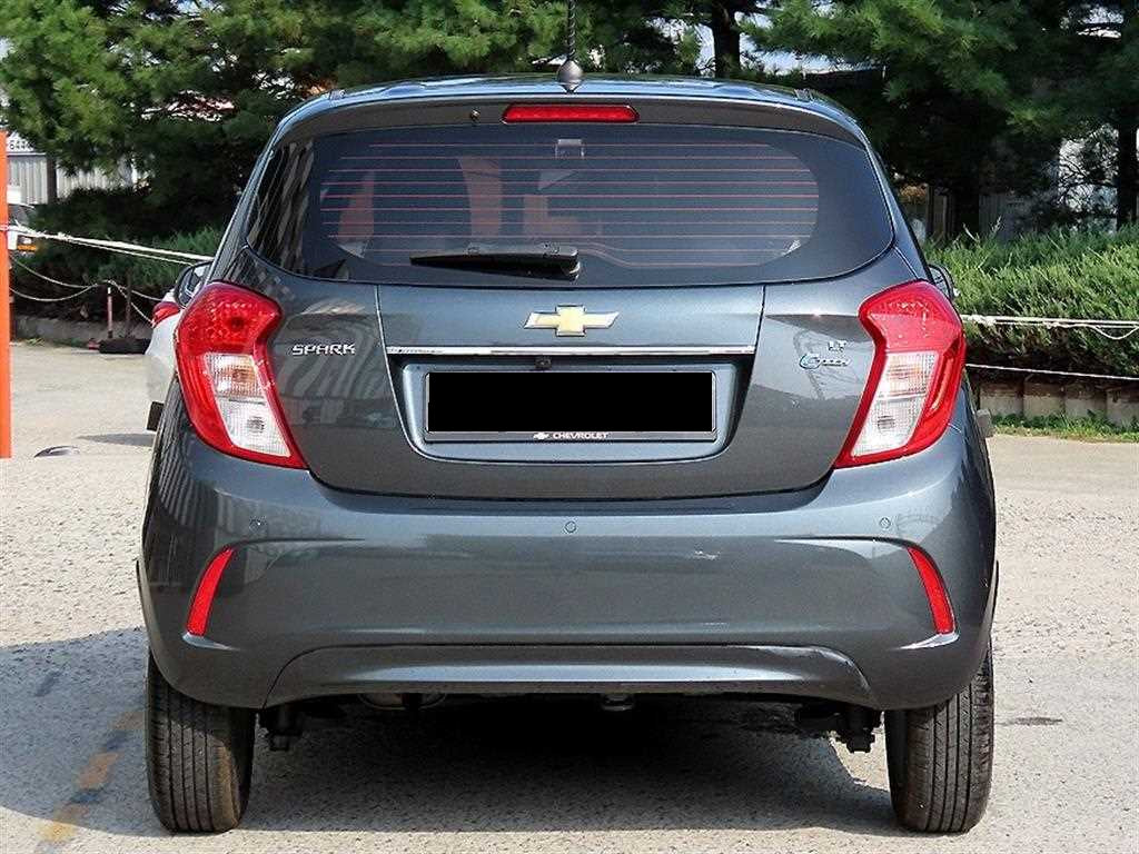 CHEVROLET Spark — photo 04