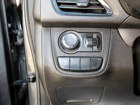 CHEVROLET Spark — photo 12