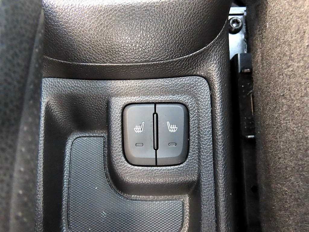 CHEVROLET Spark — photo 13