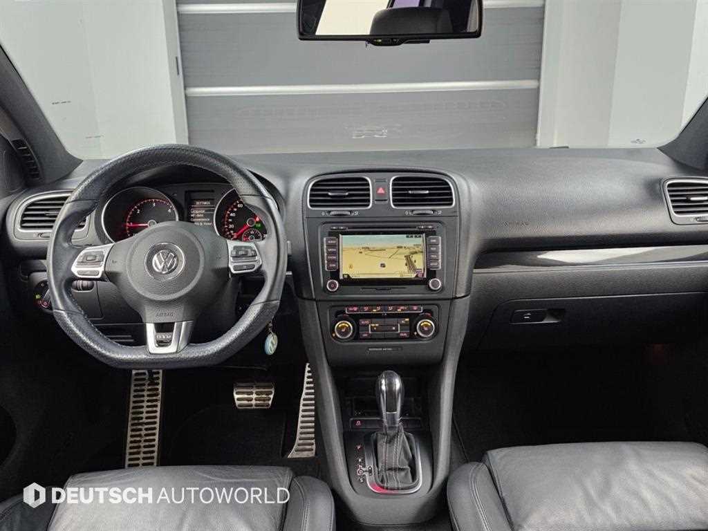 Volkswagen Golf — photo 07