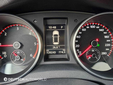 Volkswagen Golf — photo 08
