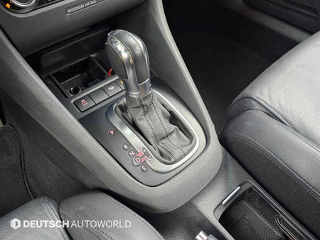 Volkswagen Golf — photo 09