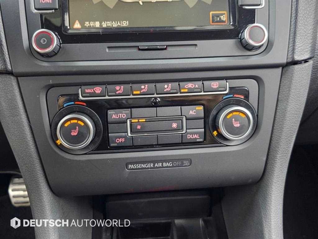 Volkswagen Golf — photo 15