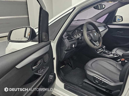 BMW 2-Series — photo 11
