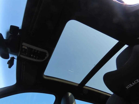 Porsche Cayenne — photo 17