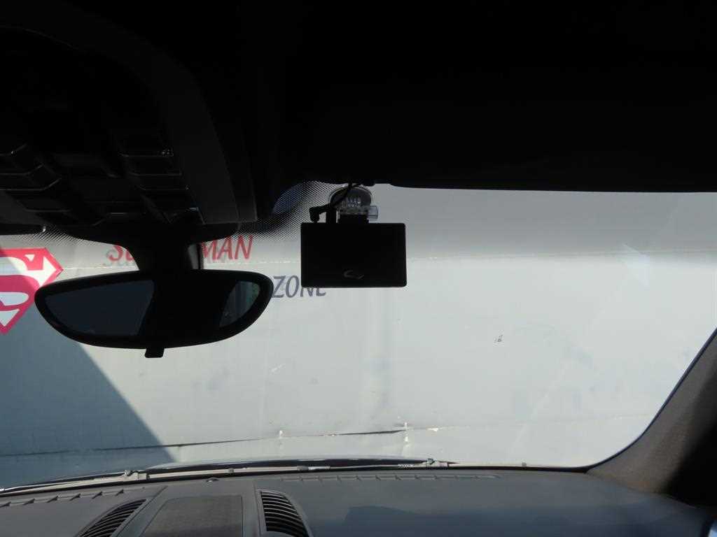 Porsche Cayenne — photo 19