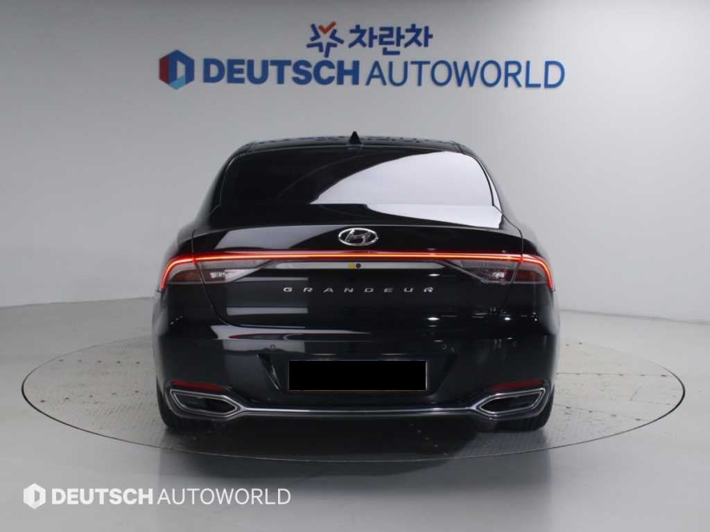 Hyundai Grandeur — photo 05