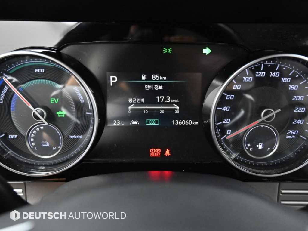 Hyundai Grandeur — photo 12