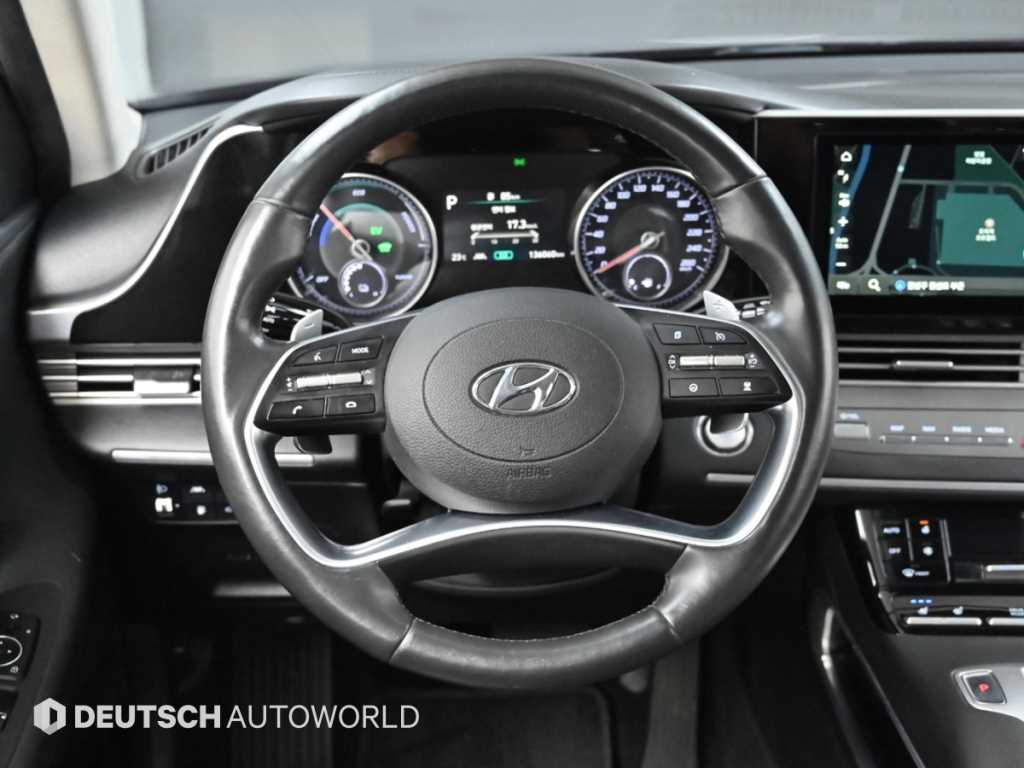 Hyundai Grandeur — photo 14