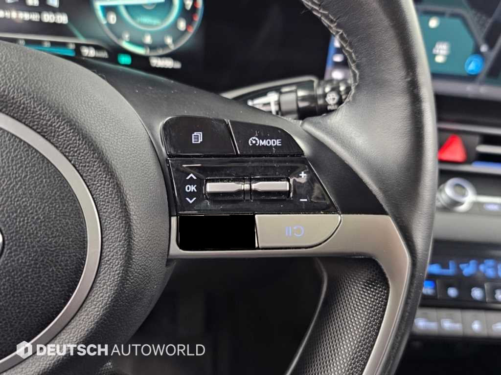 Hyundai Avante — photo 14