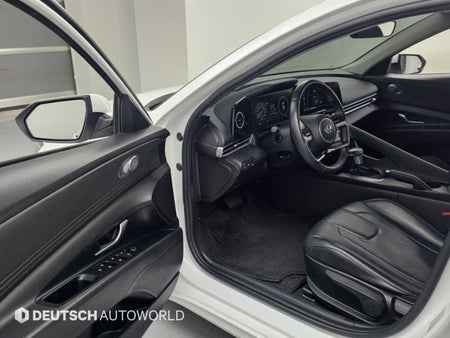 Hyundai Avante — photo 16