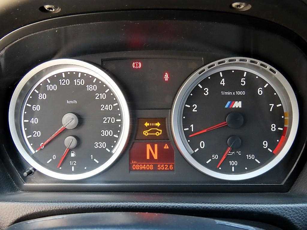 BMW M3 — photo 13