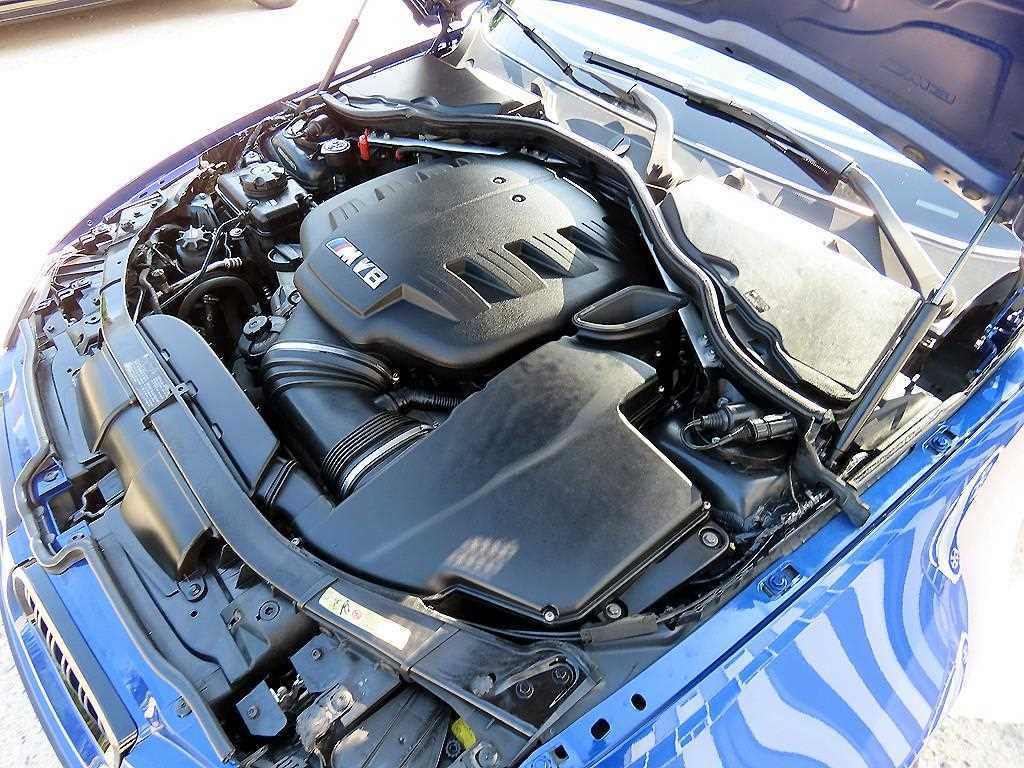 BMW M3 — photo 18