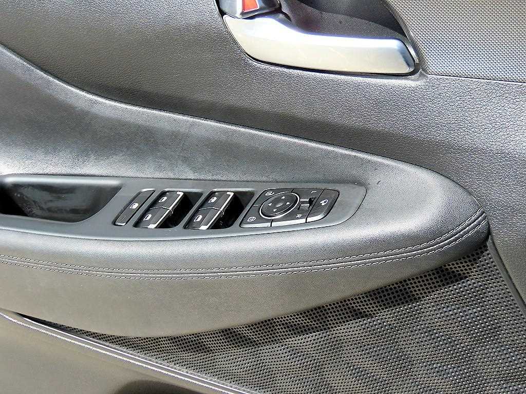 Hyundai Santafe — photo 11