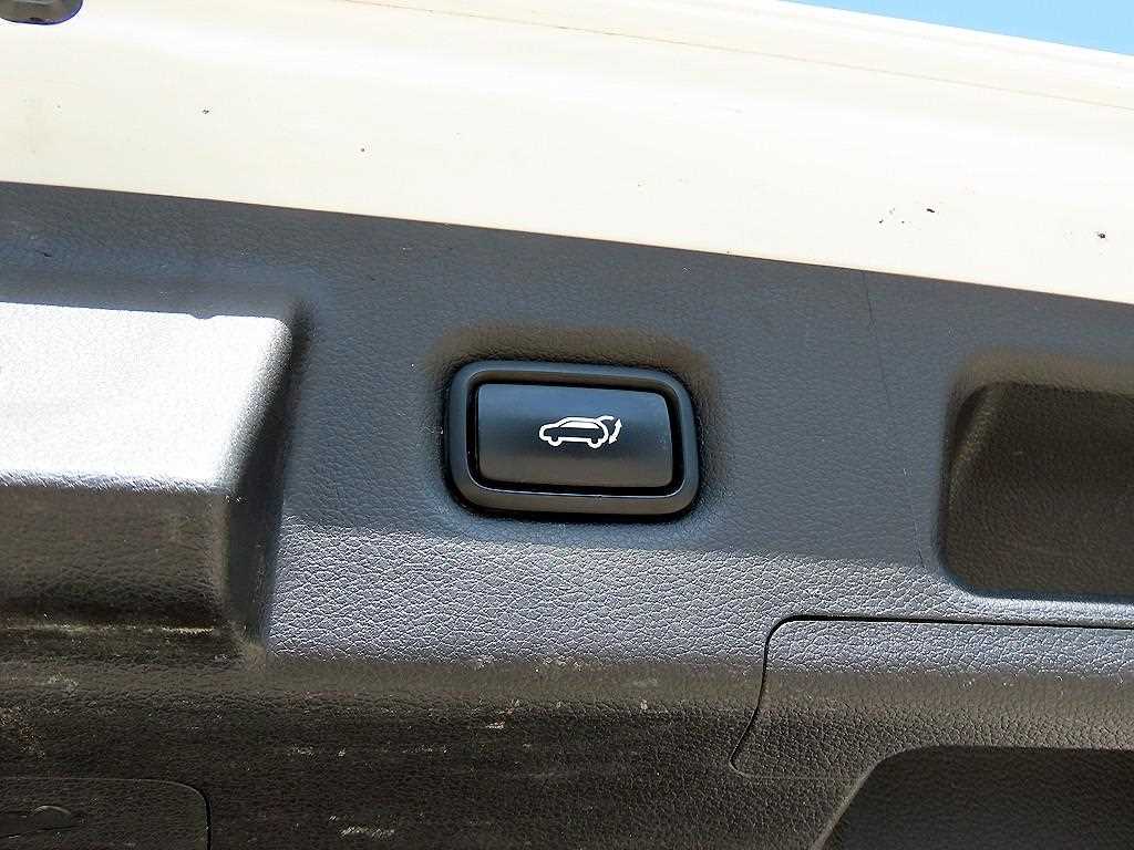 Hyundai Santafe — photo 16