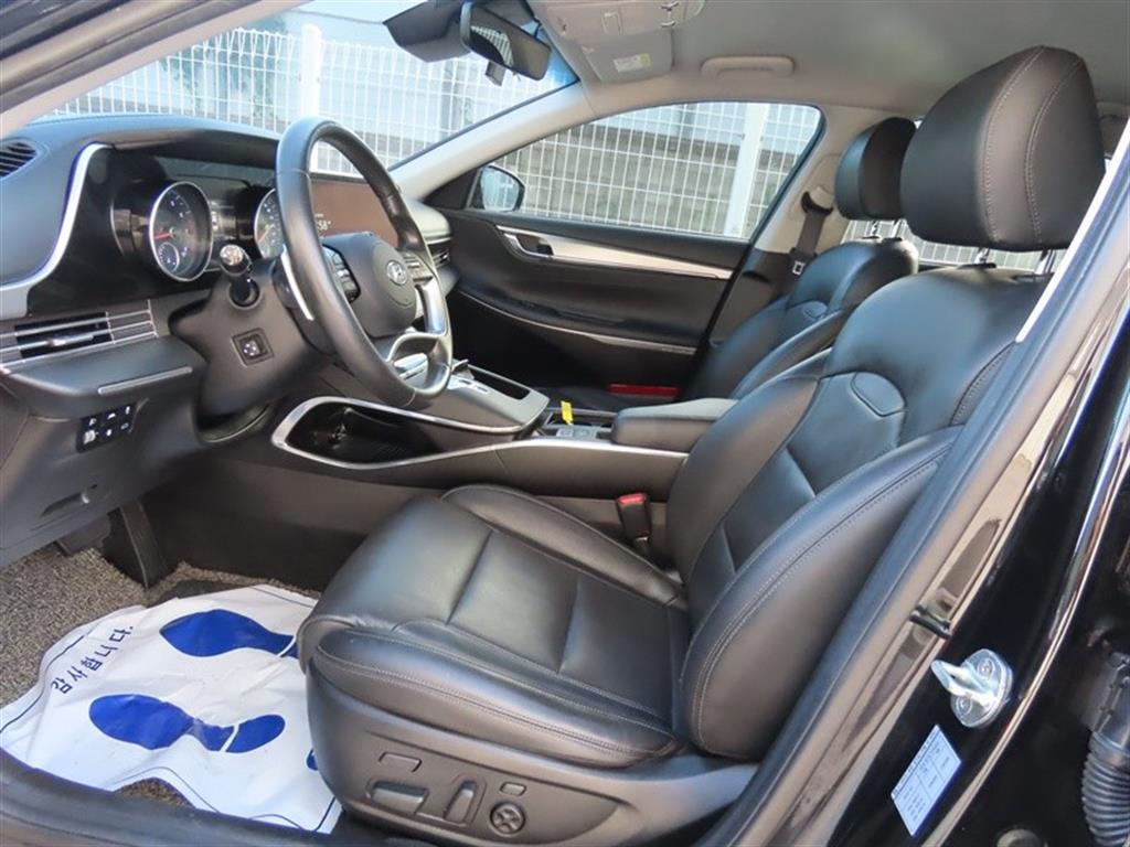 Hyundai Grandeur — photo 05