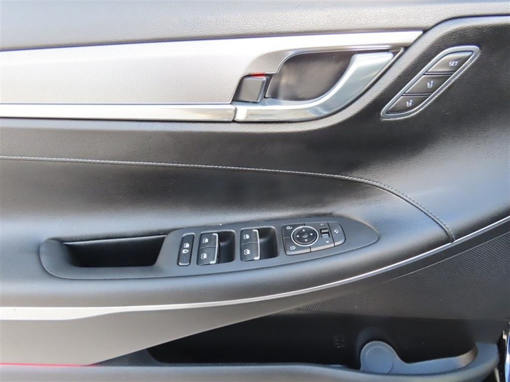 Hyundai Grandeur — photo 06
