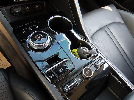 Kia K5 — photo 10