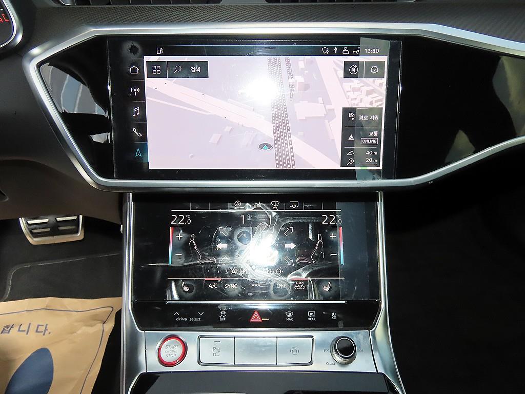 Audi S6 — photo 12