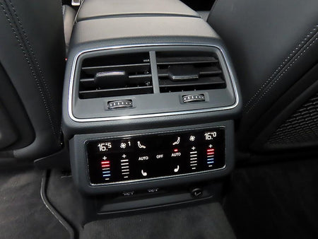 Audi S6 — photo 15