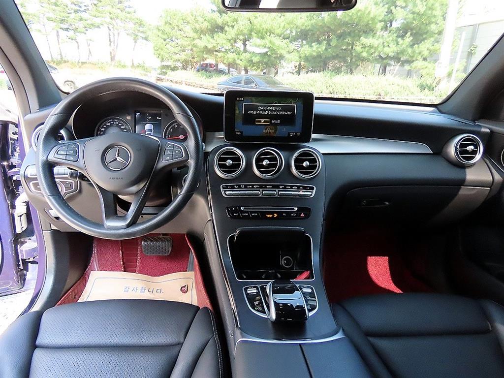 Mercedes-Benz GLC-Class — photo 07