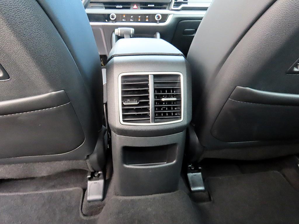 Kia Sportage — photo 15