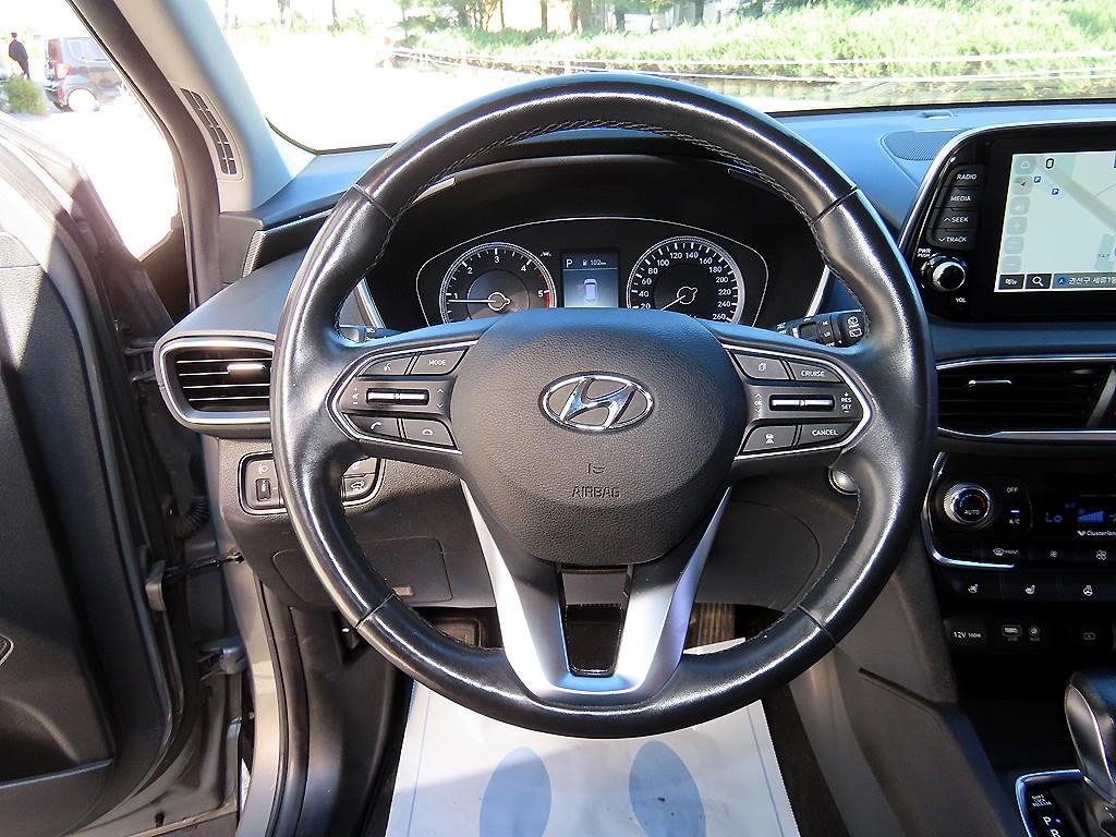 Hyundai Santafe — photo 08