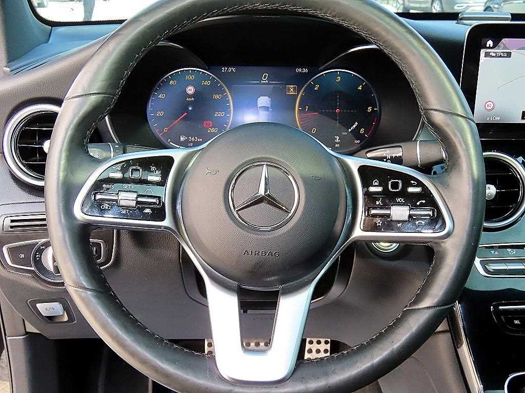 Mercedes-Benz GLC-Class — photo 08