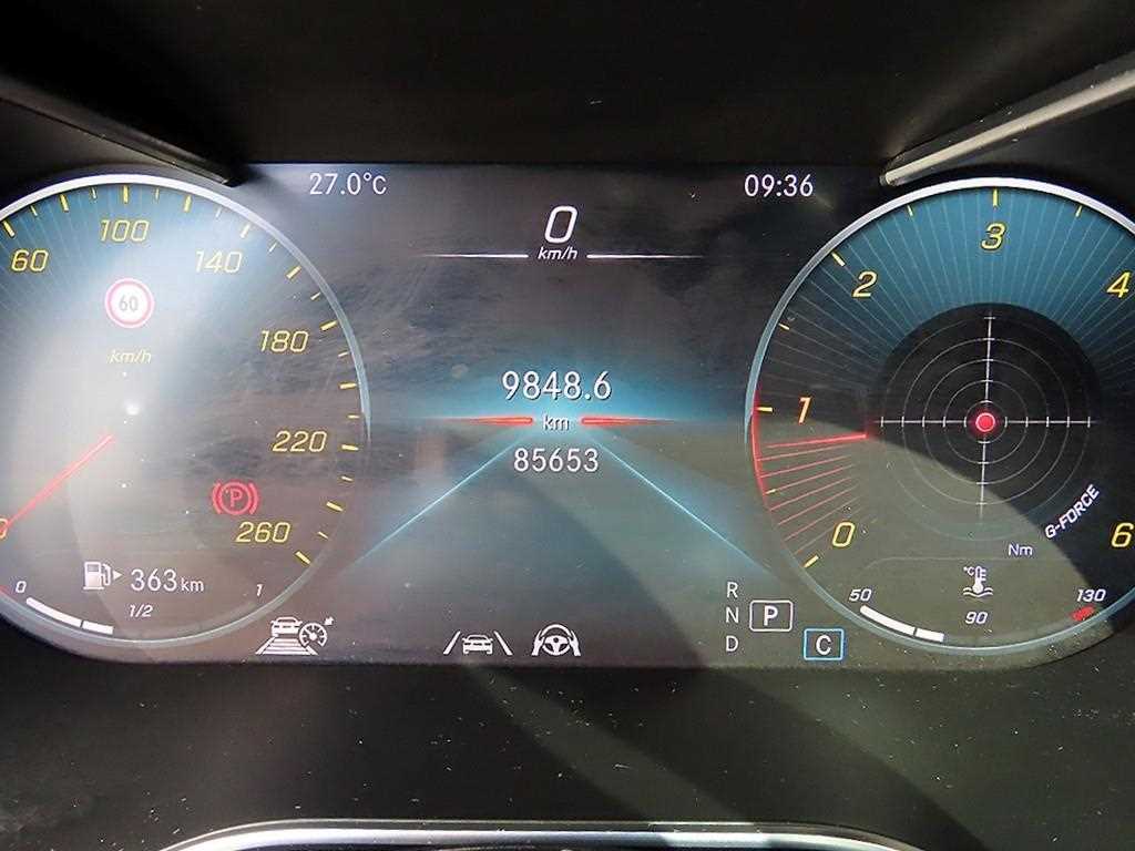 Mercedes-Benz GLC-Class — photo 09