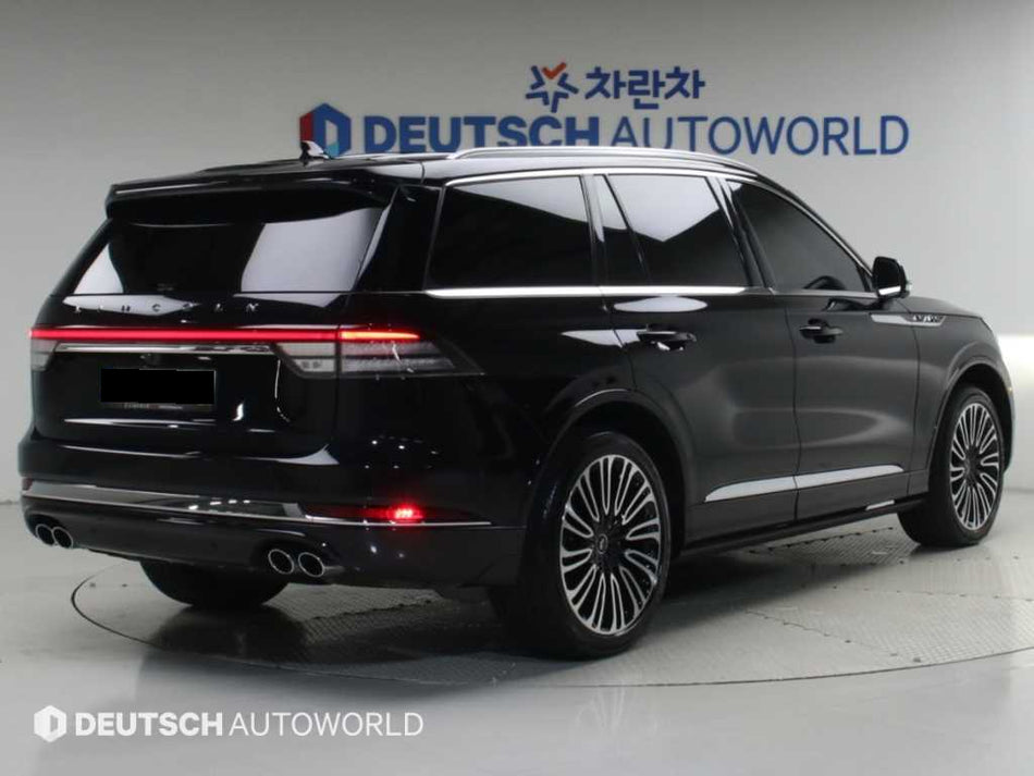 Lincoln Aviator — photo 02