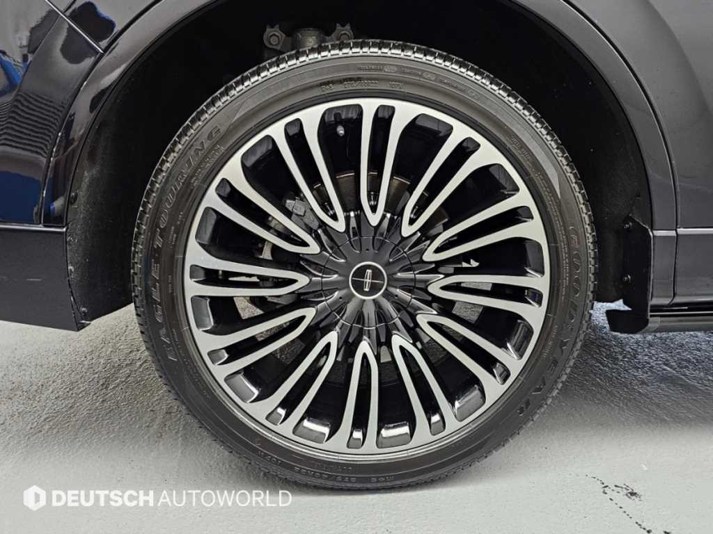 Lincoln Aviator — photo 05