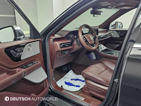 Lincoln Aviator — photo 11