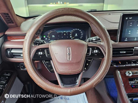 Lincoln Aviator — photo 13
