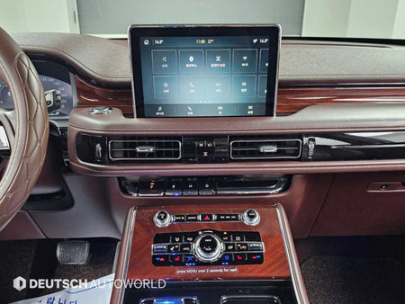 Lincoln Aviator — photo 14