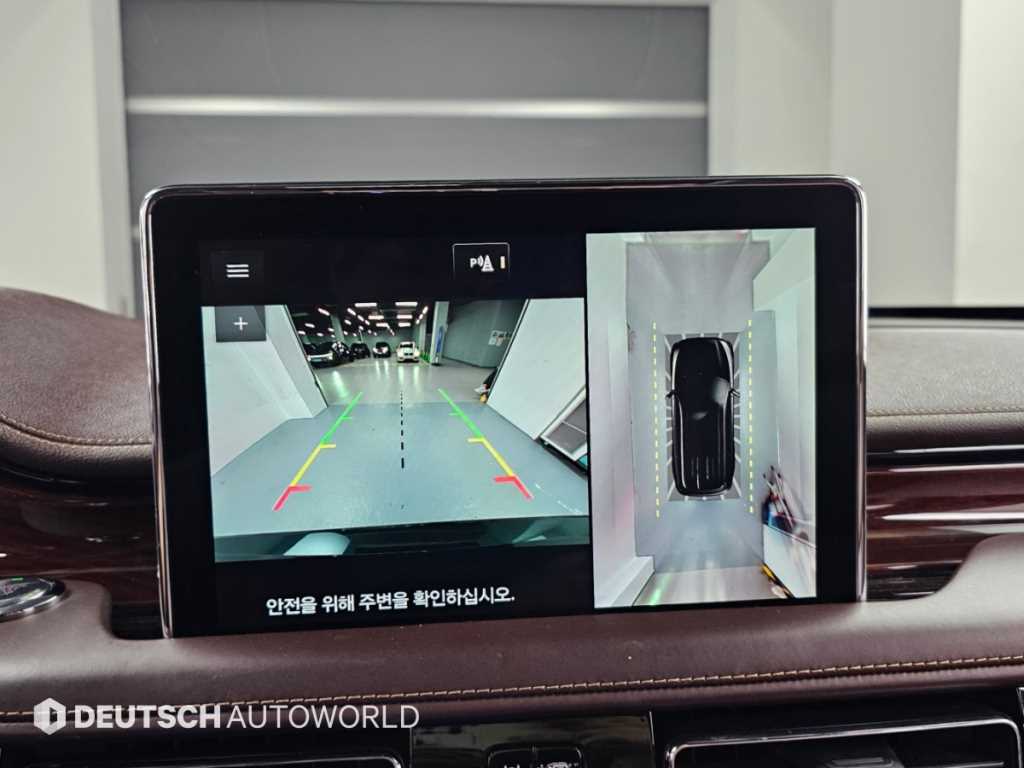 Lincoln Aviator — photo 15