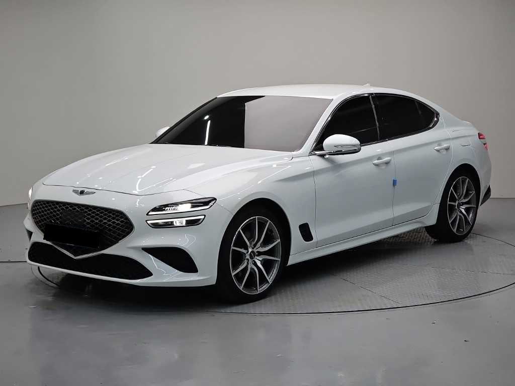 Genesis G70 — photo 01