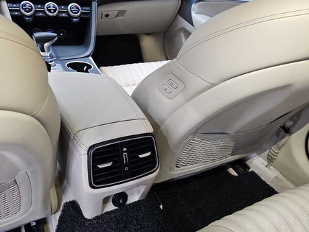 Genesis G70 — photo 14
