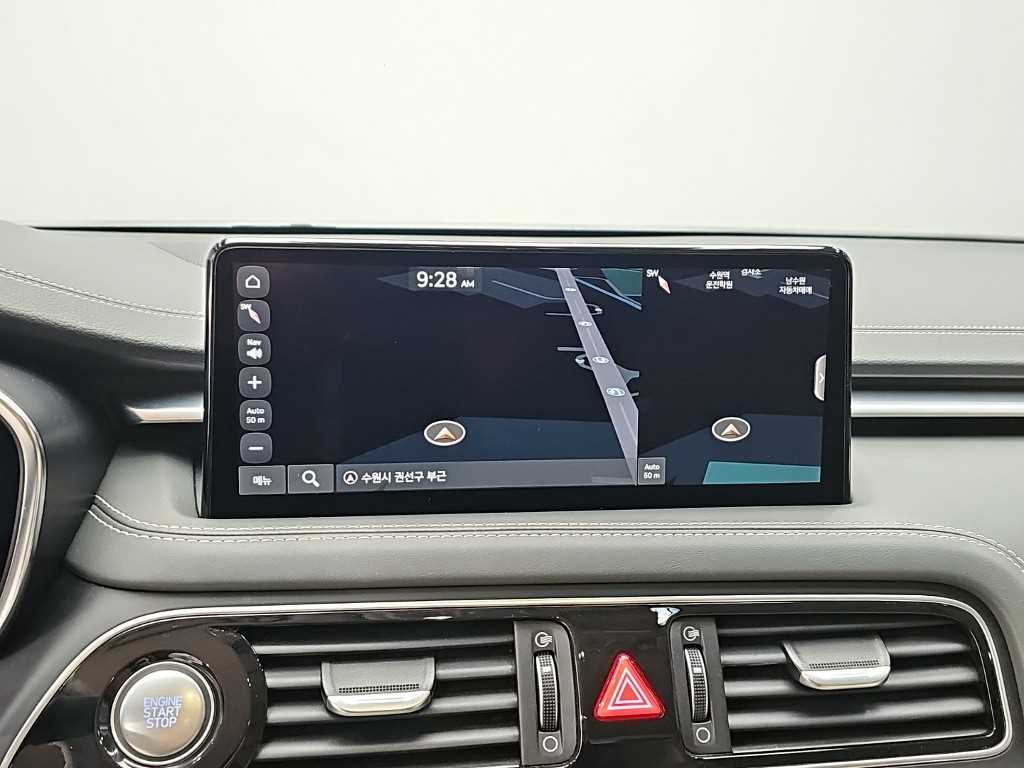 Genesis G70 — photo 15