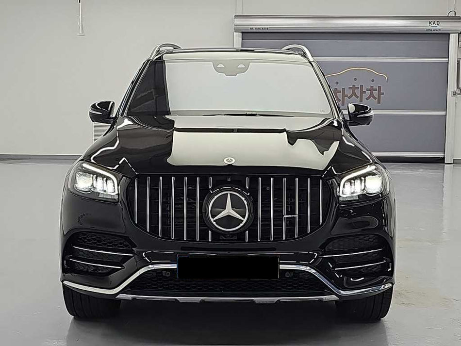 Mercedes-Benz GLS-Class — photo 01