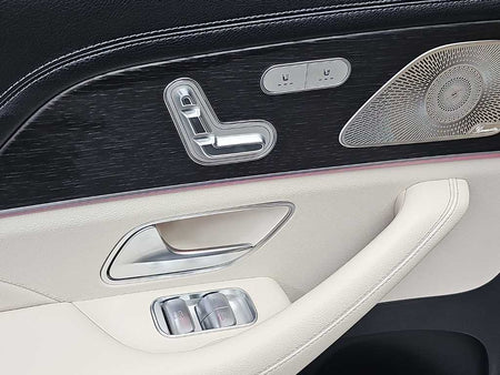 Mercedes-Benz GLS-Class — photo 14