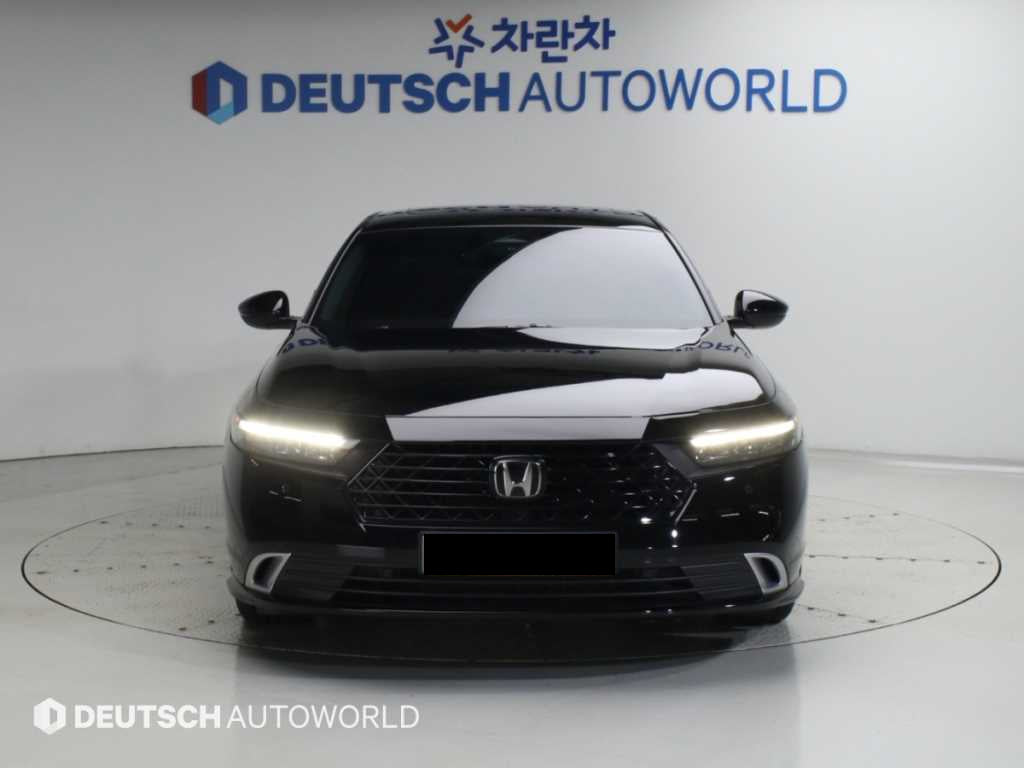 Honda Accord — photo 03