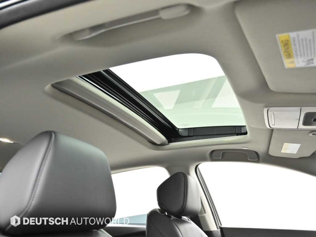 Honda Accord — photo 18