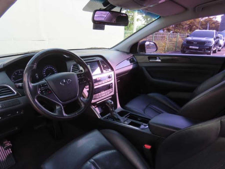 Hyundai Sonata — photo 16