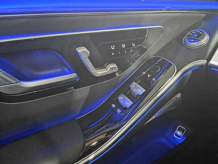 Mercedes-Benz S-Class — photo 10