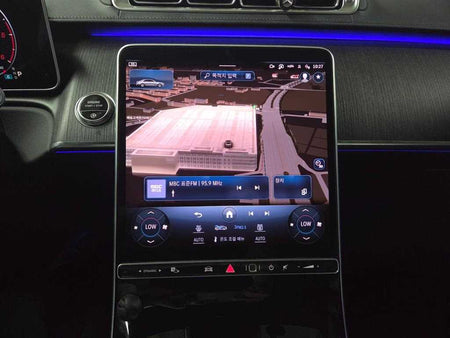 Mercedes-Benz S-Class — photo 13