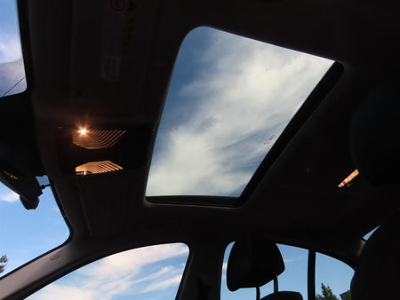 BMW 5-Series — photo 16
