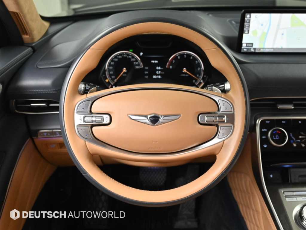 Genesis GV80 — photo 13