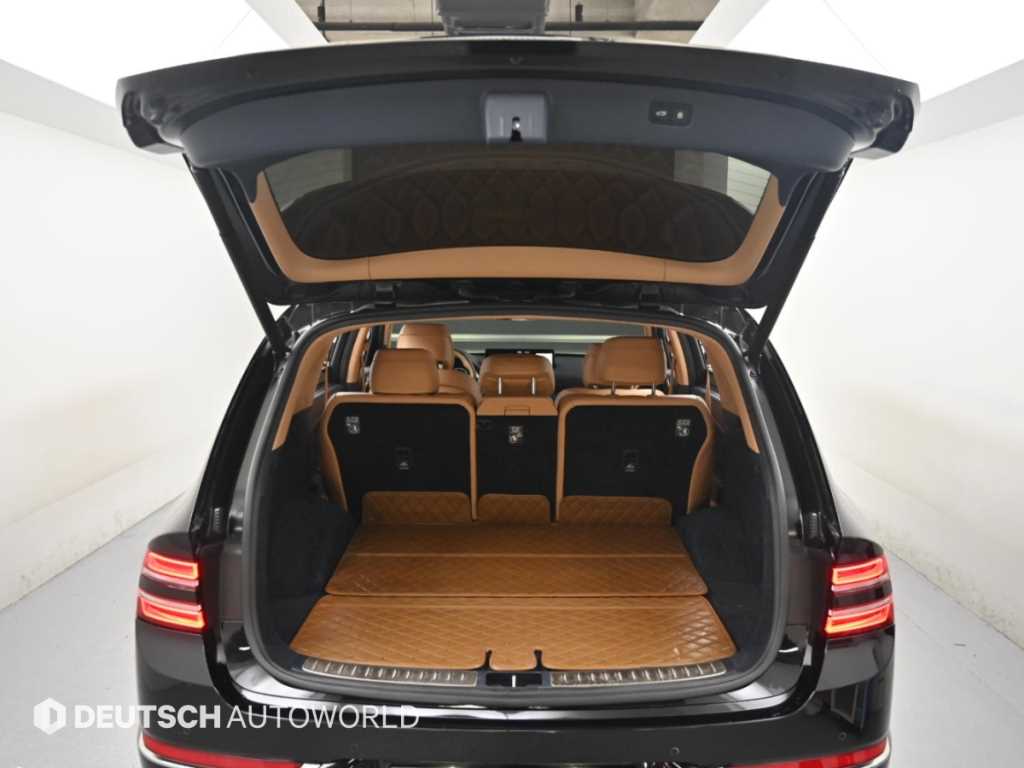 Genesis GV80 — photo 19