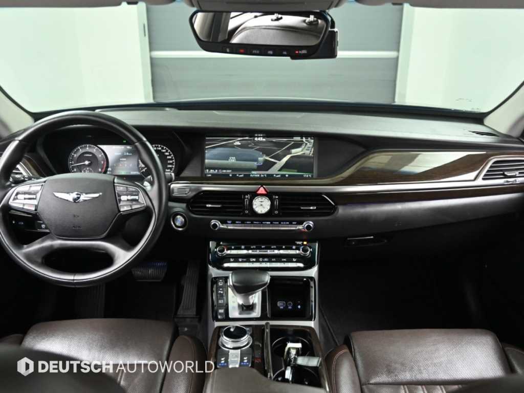Genesis EQ900 — photo 07