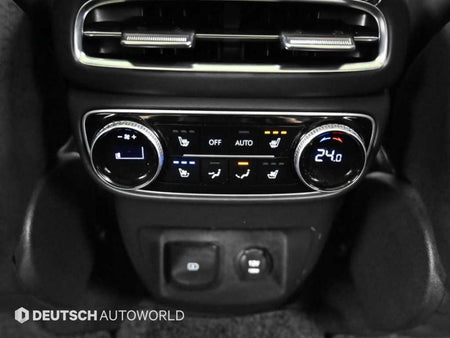 Genesis GV80 — photo 16